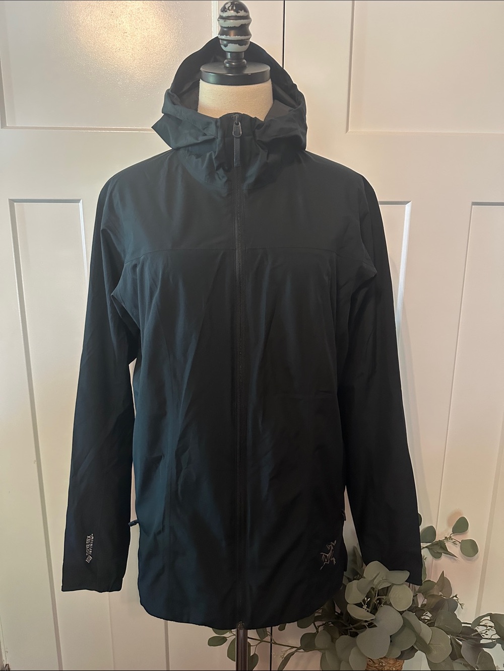 Arc'teryx Women's Solano Hoody Gore-Tex Infinium dark teal L zipper jacket